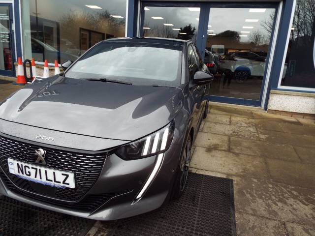 2022 Peugeot 208 1.2 PureTech 100 GT 5dr
