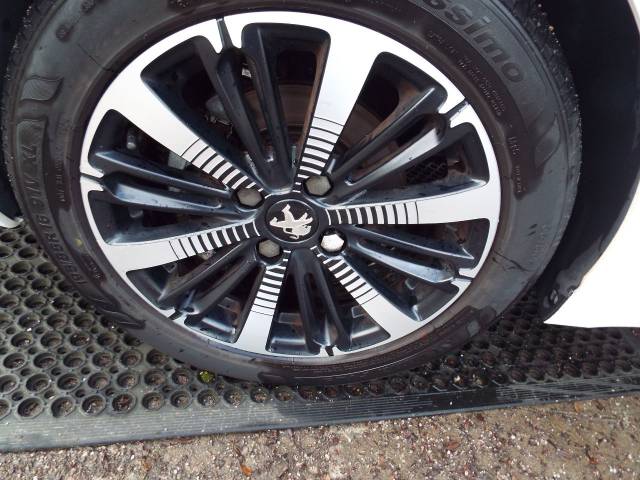 2019 Peugeot 208 1.2 PureTech 82 Tech Edition 5dr [Start Stop]