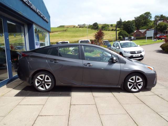 2018 Toyota Prius 1.8 VVTi Business Edition Plus 5dr CVT