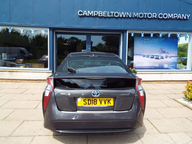 2018 Toyota Prius 1.8 VVTi Business Edition Plus 5dr CVT
