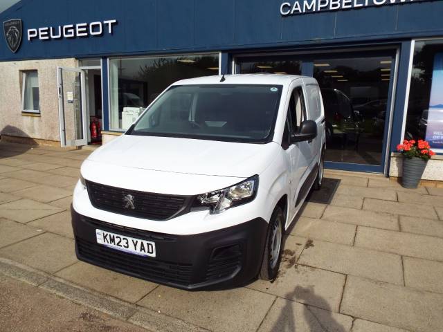 2023 Peugeot Partner 1000 1.5 BlueHDi 100 Professional Premium + Van
